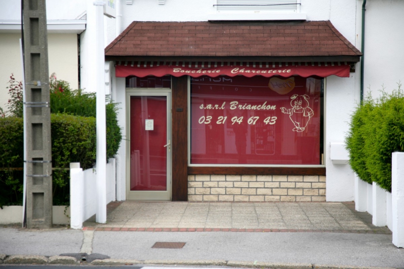 boucherie-ST LEGER-min_france_frankreich_commerce_frankrijk_francia_delicatessen_butchery_charcuterie-424328